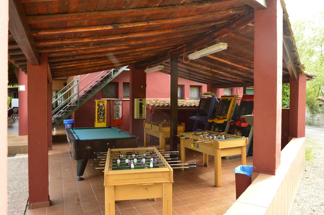Camping El Pinajarro Hervás Екстериор снимка
